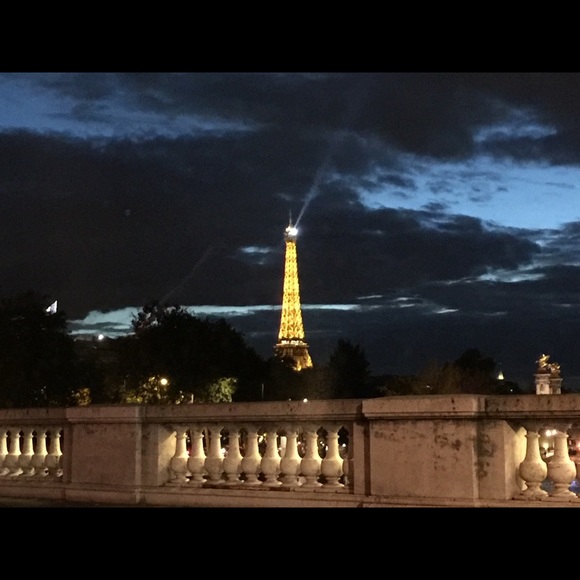 Welcome - Picture 1 of 1